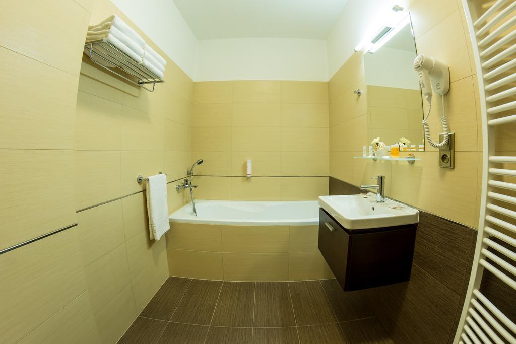 Hotel Luznice Planá nad Lužnicí Стая снимка