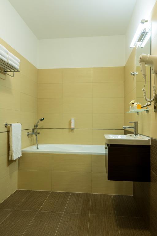 Hotel Luznice Planá nad Lužnicí Екстериор снимка