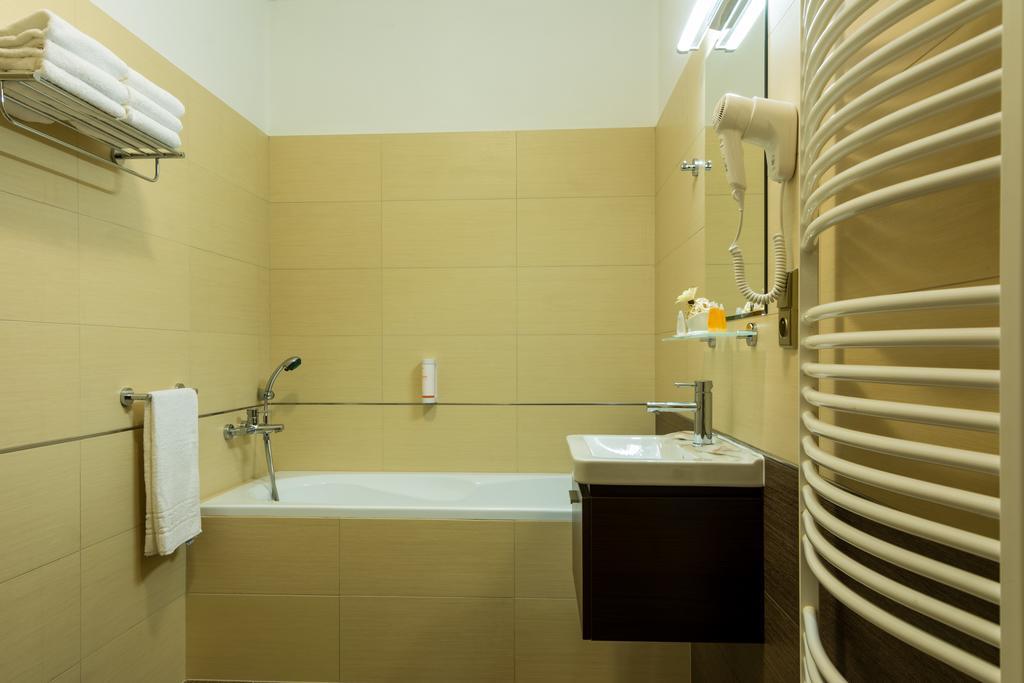 Hotel Luznice Planá nad Lužnicí Стая снимка